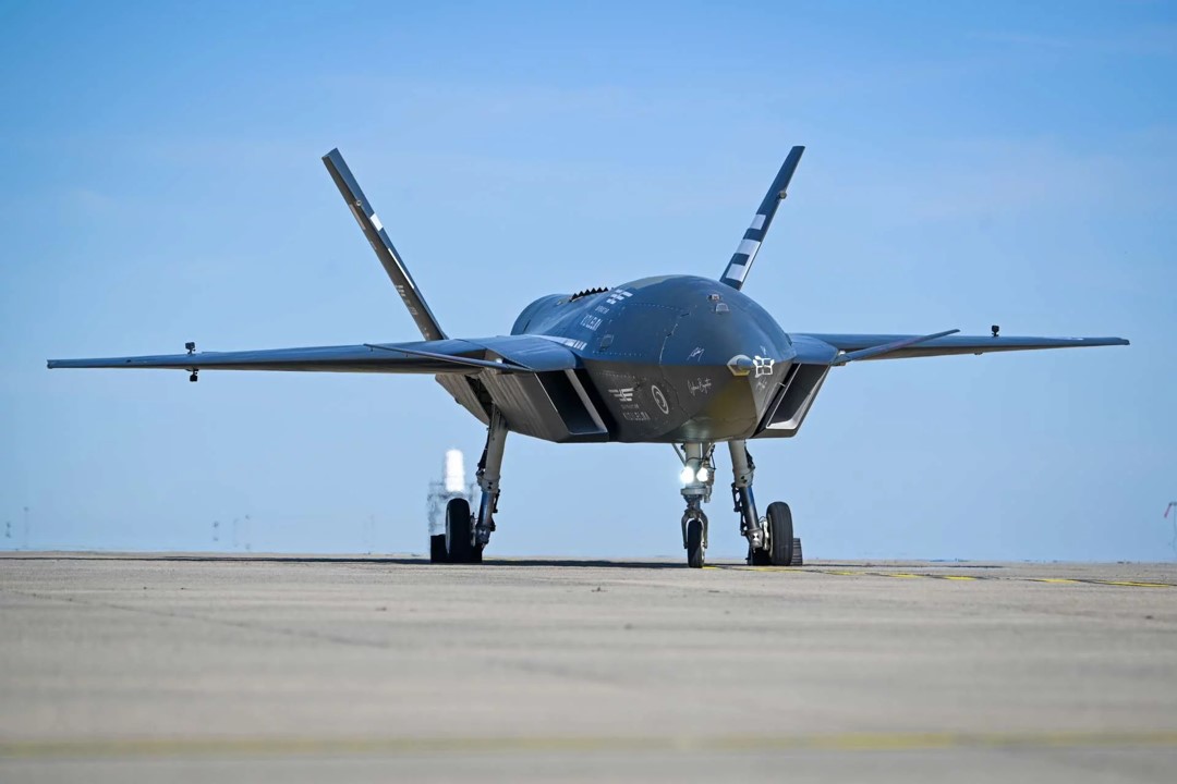 Bayraktar Kızılelma UAV (C)